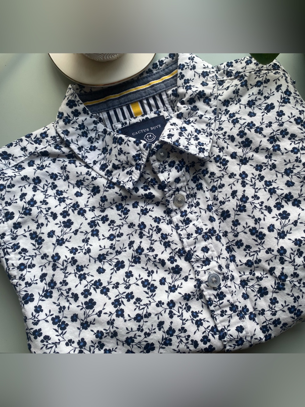 Cactus Boys White Button-Down Shirt with Navy Floral Print - Size 5/6